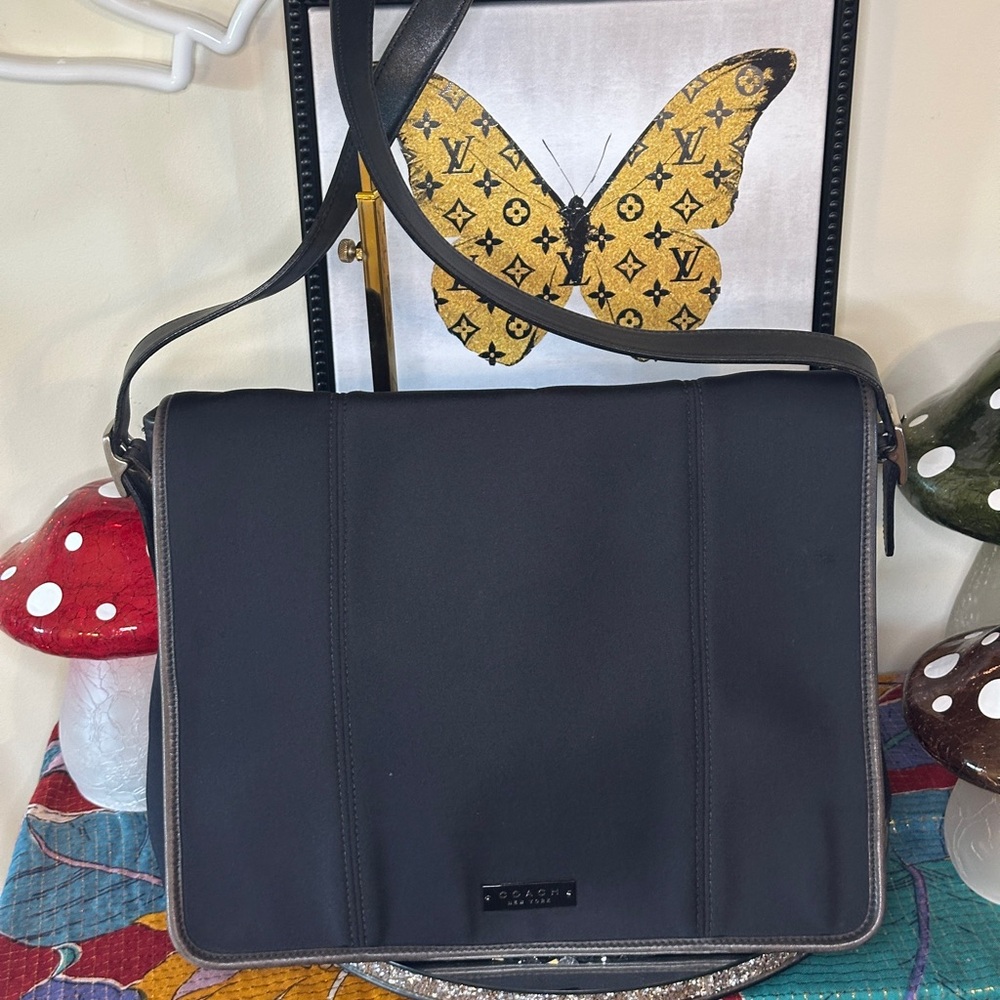 Coach Neo Collection Messenger Bag.